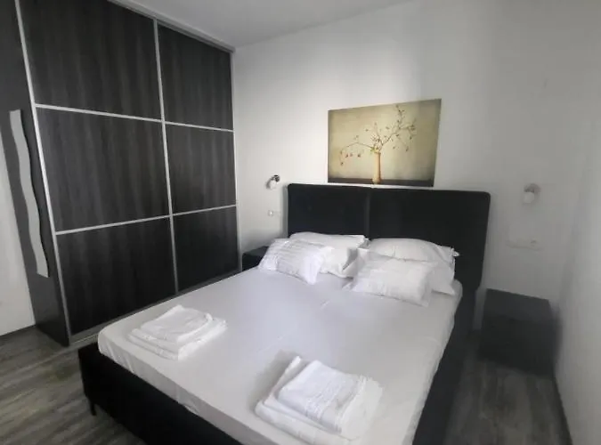 Jedro 100 M2 Gradac (Split-Dalmatia)