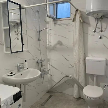 Jedro 100 M2 Gradac